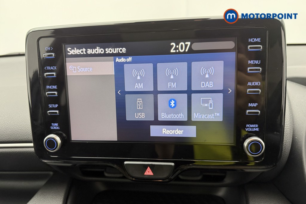 Toyota Yaris Design Automatic Petrol-Electric Hybrid Hatchback - Stock Number (1583958) - 21st supplementary image