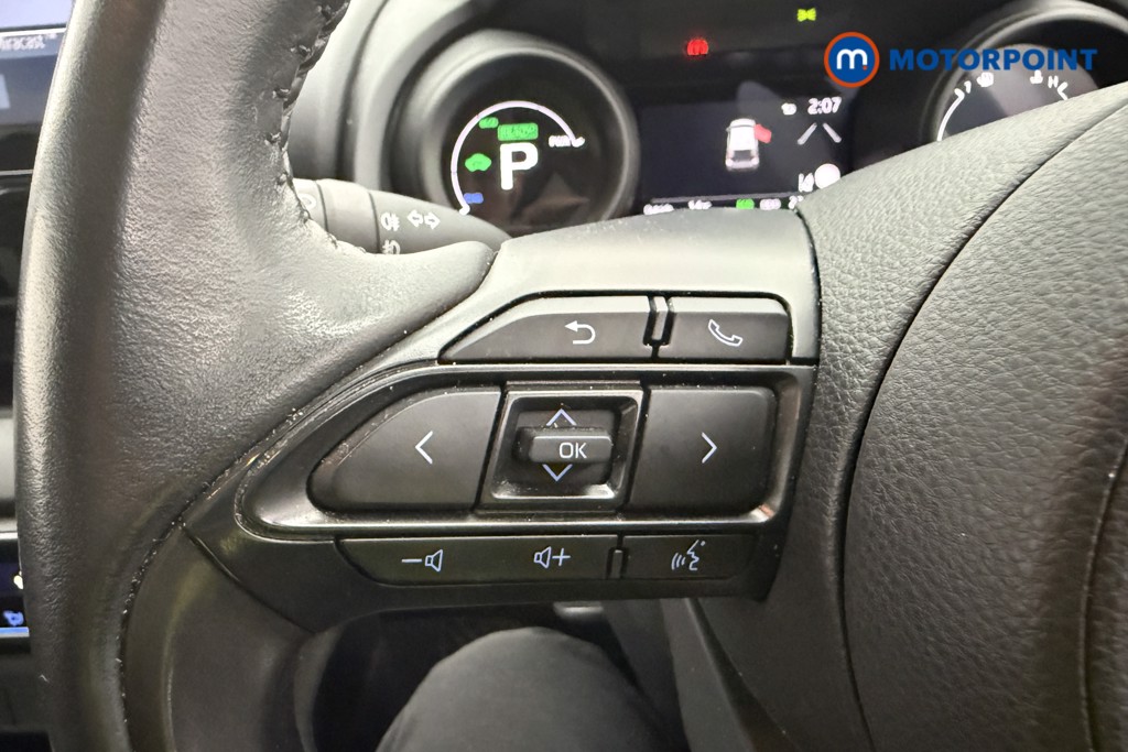 Toyota Yaris Design Automatic Petrol-Electric Hybrid Hatchback - Stock Number (1583958) - 25th supplementary image