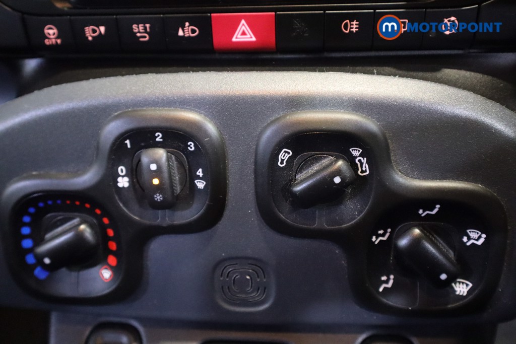 Fiat Panda Easy Manual Petrol Hatchback - Stock Number (1583973) - 19th supplementary image