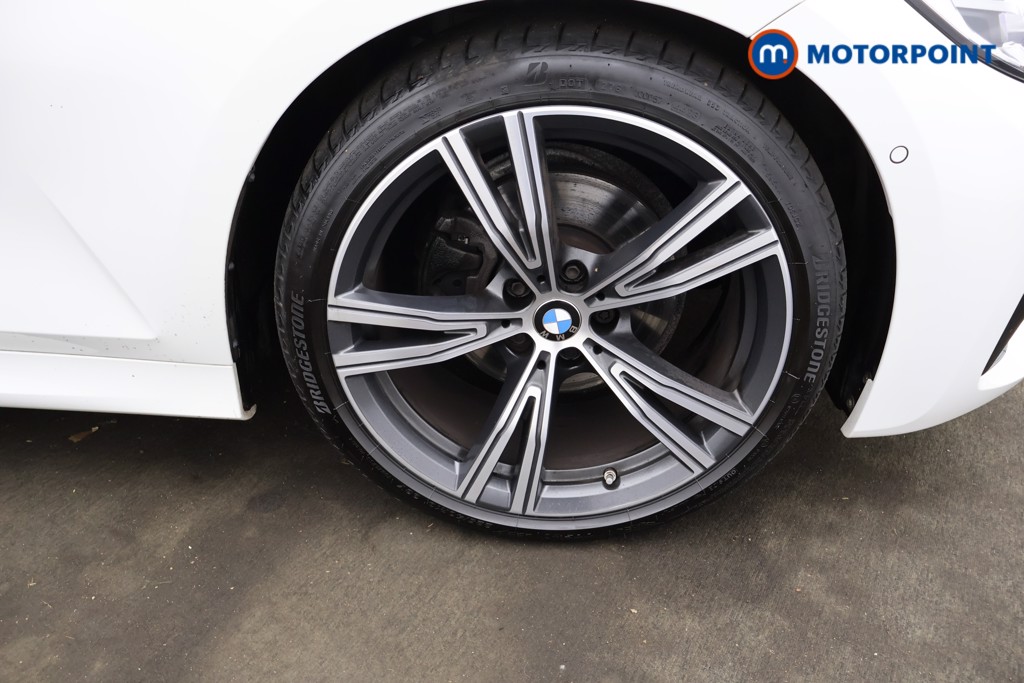 BMW 3 Series M Sport Automatic Petrol Saloon - Stock Number (1583981) - 17th supplementary image