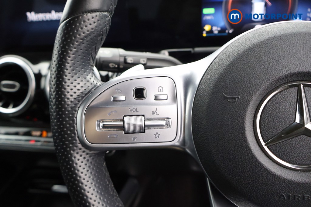 Mercedes-Benz GLA Exclusive Edition Automatic Petrol Plug-In Hybrid SUV - Stock Number (1583982) - 2nd supplementary image
