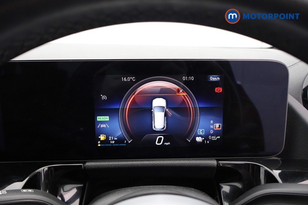 Mercedes-Benz GLA Exclusive Edition Automatic Petrol Plug-In Hybrid SUV - Stock Number (1583982) - 4th supplementary image