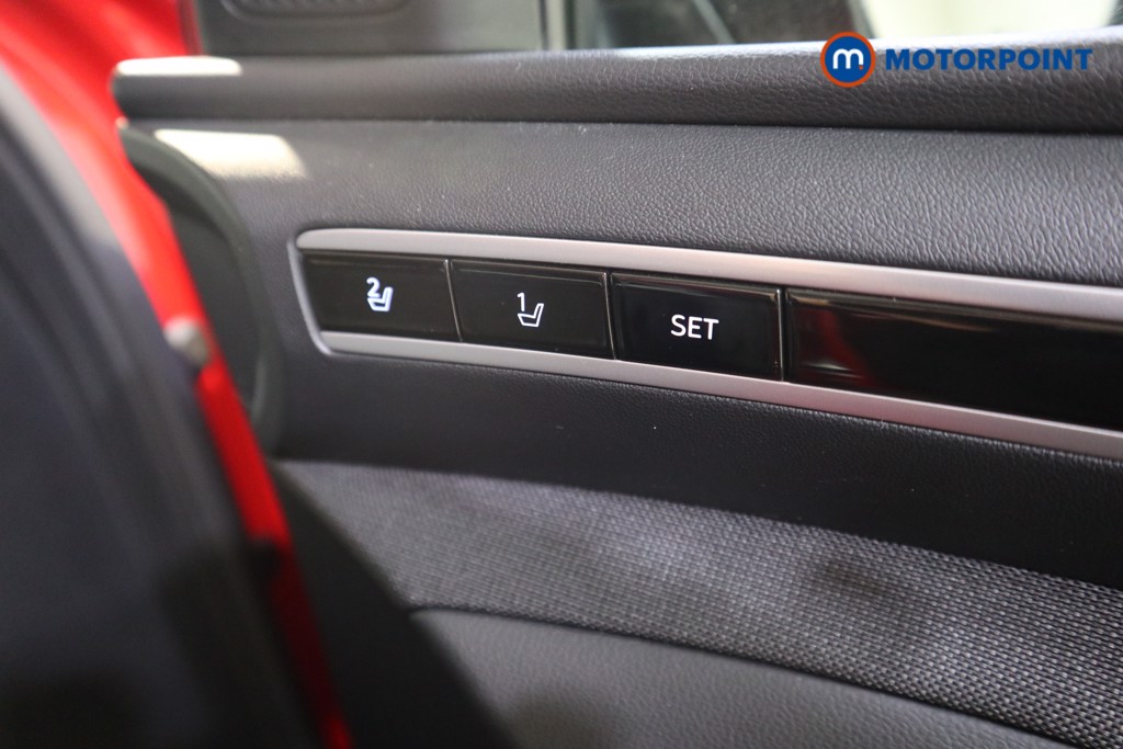 Hyundai Tucson Ultimate Automatic Petrol-Electric Hybrid SUV - Stock Number (1584005) - 9th supplementary image