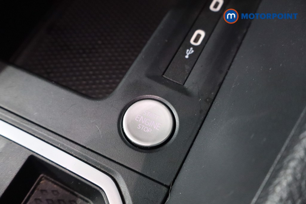 Ford Tourneo Connect Active Automatic Diesel People Carrier - Stock Number (1584097) - 13th supplementary image