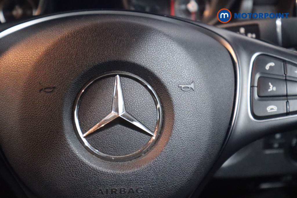 Mercedes-Benz GLA Sport Automatic Diesel SUV - Stock Number (1584203) - 15th supplementary image