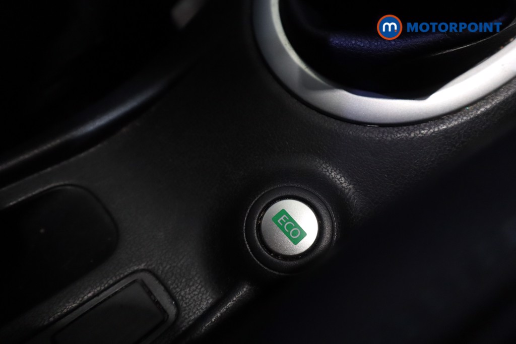 Nissan Note Tekna Manual Diesel People Carrier - Stock Number (1584215) - 19th supplementary image