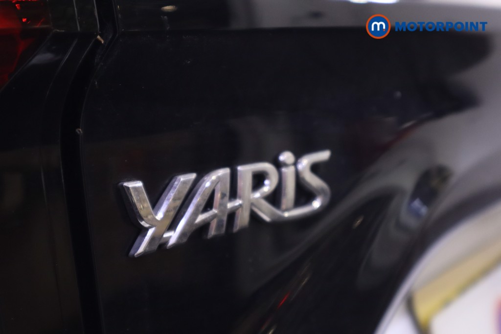 Toyota Yaris Design Automatic Petrol-Electric Hybrid Hatchback - Stock Number (1584464) - 31st supplementary image