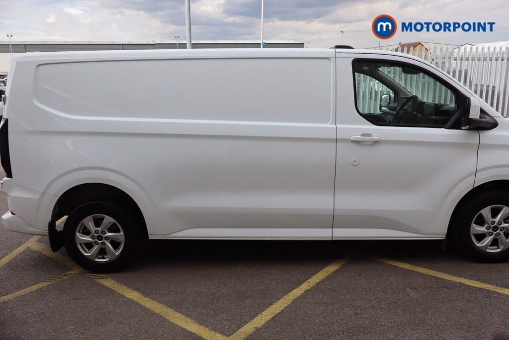 Ford Transit Custom Limited Manual Diesel Panel Van - Stock Number (1569961) - Passenger side rear corner