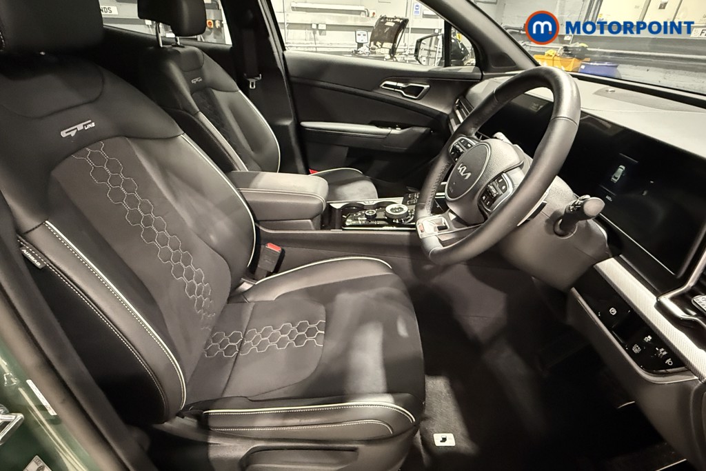 KIA Sportage Gt-Line Automatic Petrol-Electric Hybrid SUV - Stock Number (1576409) - 2nd supplementary image