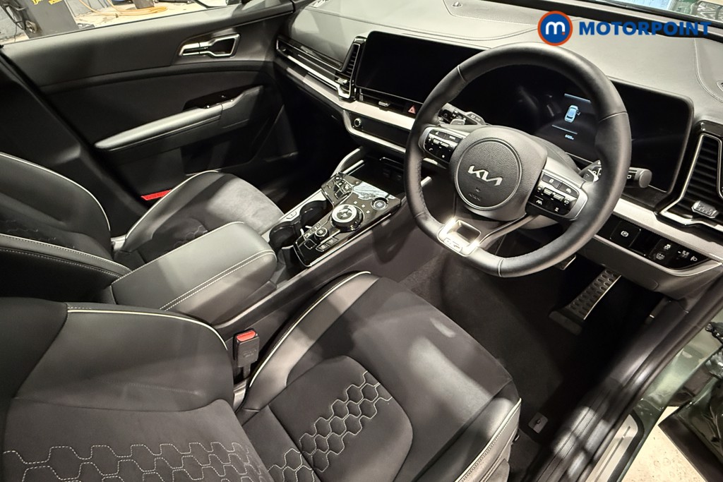 KIA Sportage Gt-Line Automatic Petrol-Electric Hybrid SUV - Stock Number (1576409) - 1st supplementary image