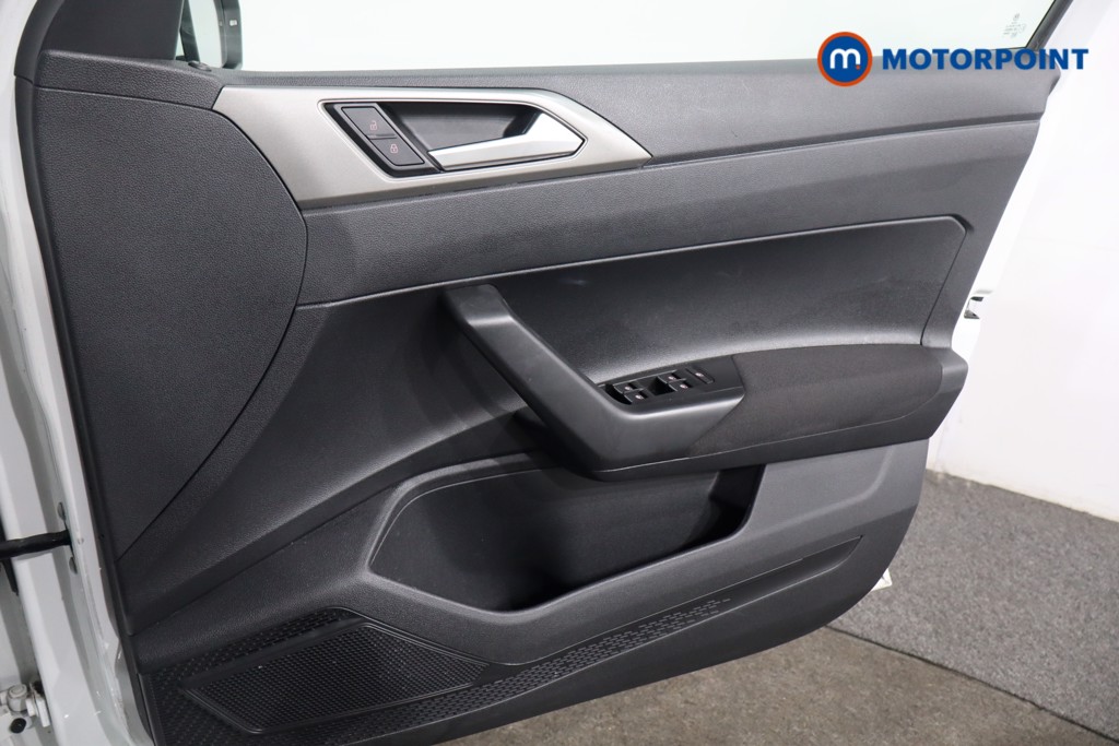 Volkswagen Polo SE Manual Petrol Hatchback - Stock Number (1583331) - 21st supplementary image