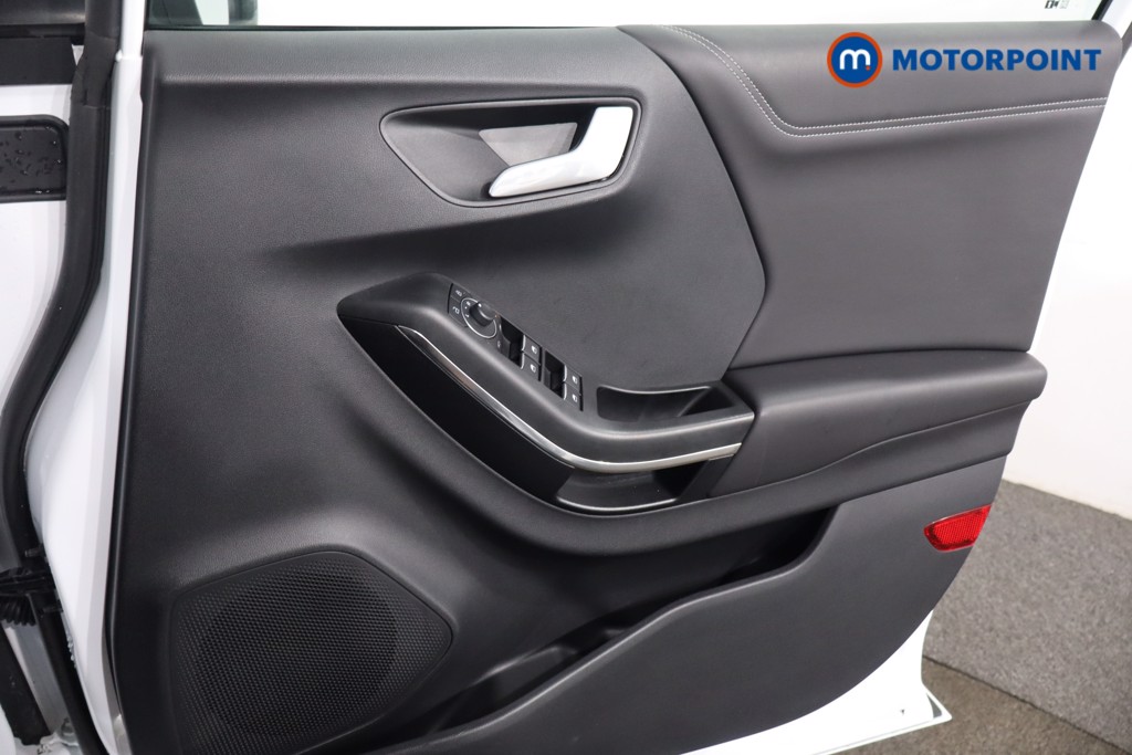 Ford Puma St-Line Vignale Automatic Petrol SUV - Stock Number (1583446) - 21st supplementary image