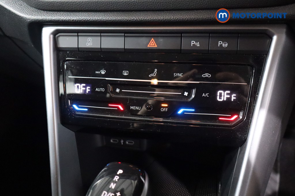 Volkswagen T-Roc Life Automatic Petrol SUV - Stock Number (1584662) - 14th supplementary image