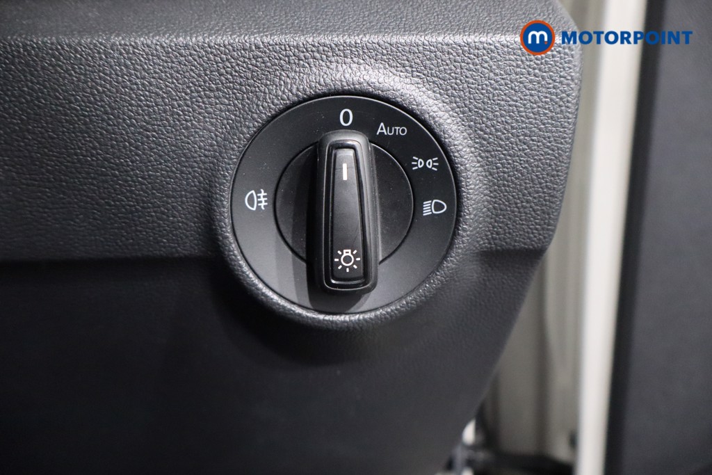 Volkswagen T-Roc Life Automatic Petrol SUV - Stock Number (1584662) - 19th supplementary image