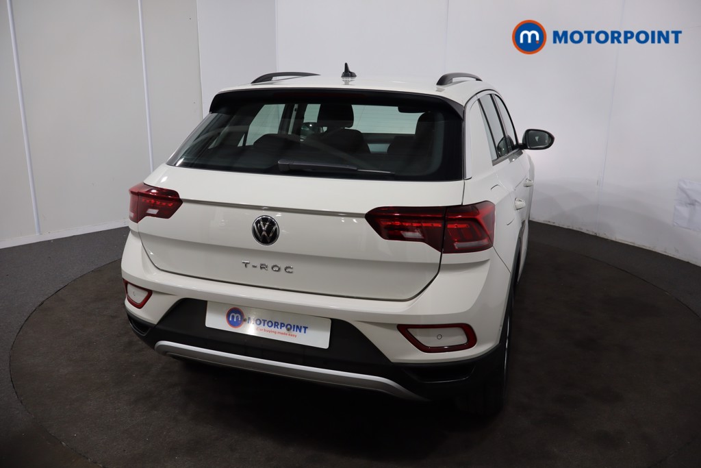 Volkswagen T-Roc Life Automatic Petrol SUV - Stock Number (1584662) - 28th supplementary image