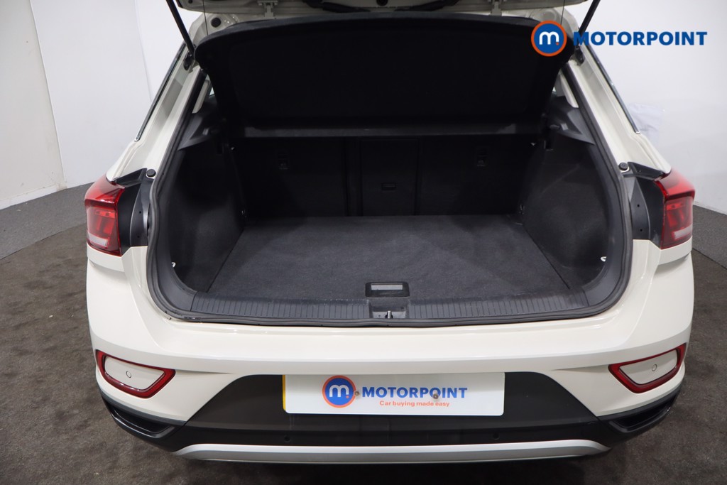 Volkswagen T-Roc Life Automatic Petrol SUV - Stock Number (1584662) - 29th supplementary image