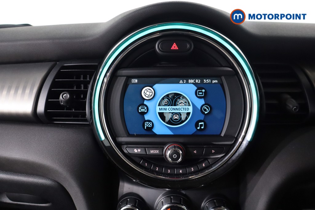 Mini Hatchback Cooper Exclusive Manual Petrol Hatchback - Stock Number (1584717) - 2nd supplementary image