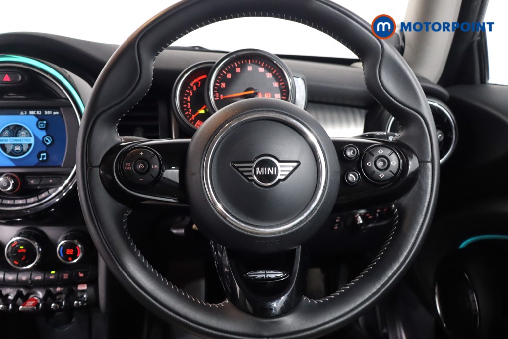 Mini Hatchback Cooper Exclusive Manual Petrol Hatchback - Stock Number (1584717) - 6th supplementary image