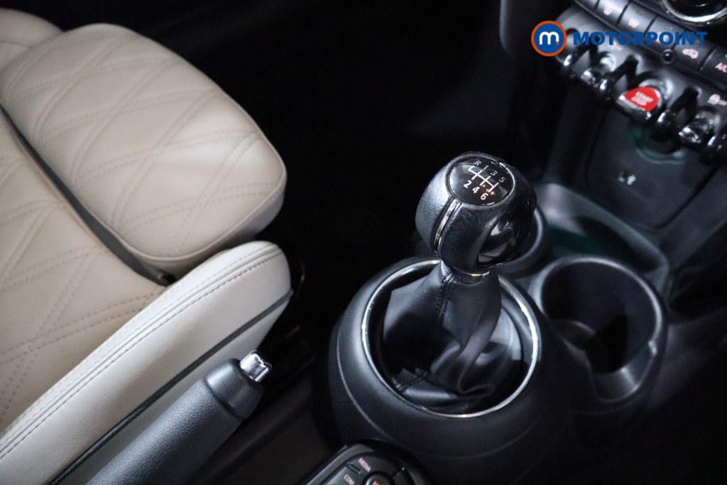 Mini Hatchback Cooper Exclusive Manual Petrol Hatchback - Stock Number (1584717) - 15th supplementary image