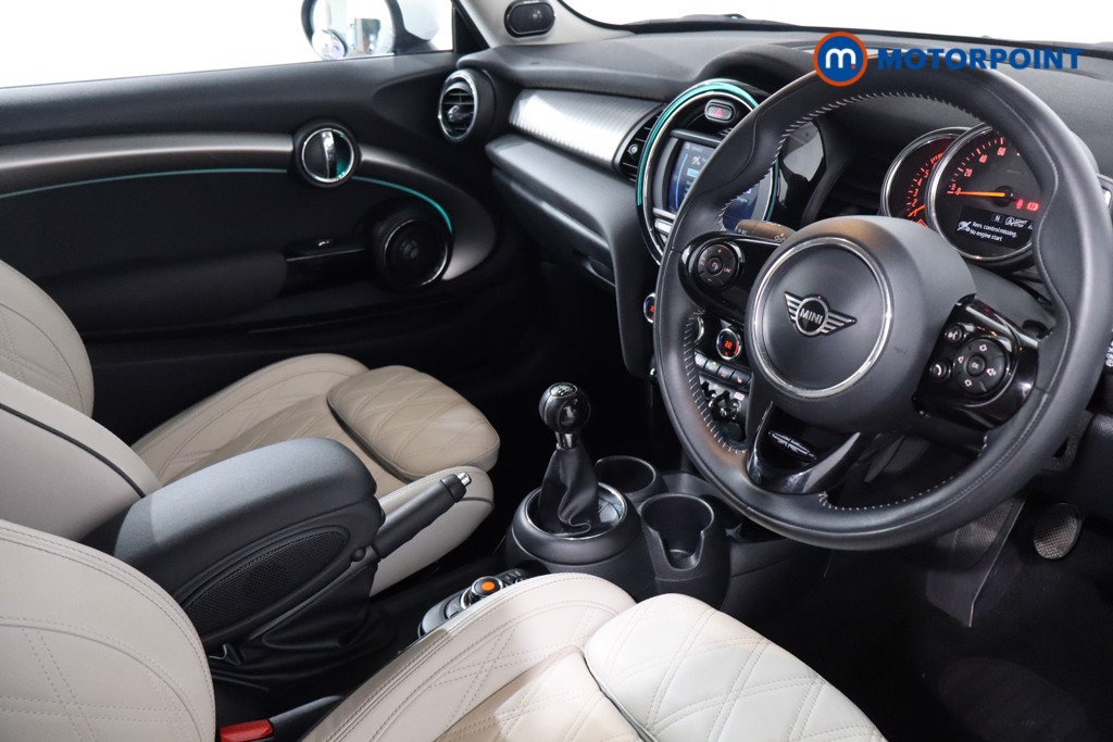 Mini Hatchback Cooper Exclusive Manual Petrol Hatchback - Stock Number (1584717) - 24th supplementary image