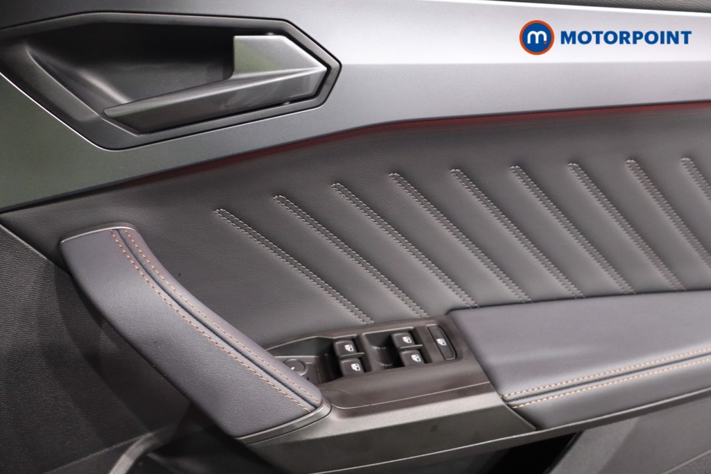 Cupra Leon V3 Automatic Petrol Plug-In Hybrid Hatchback - Stock Number (1578672) - 20th supplementary image