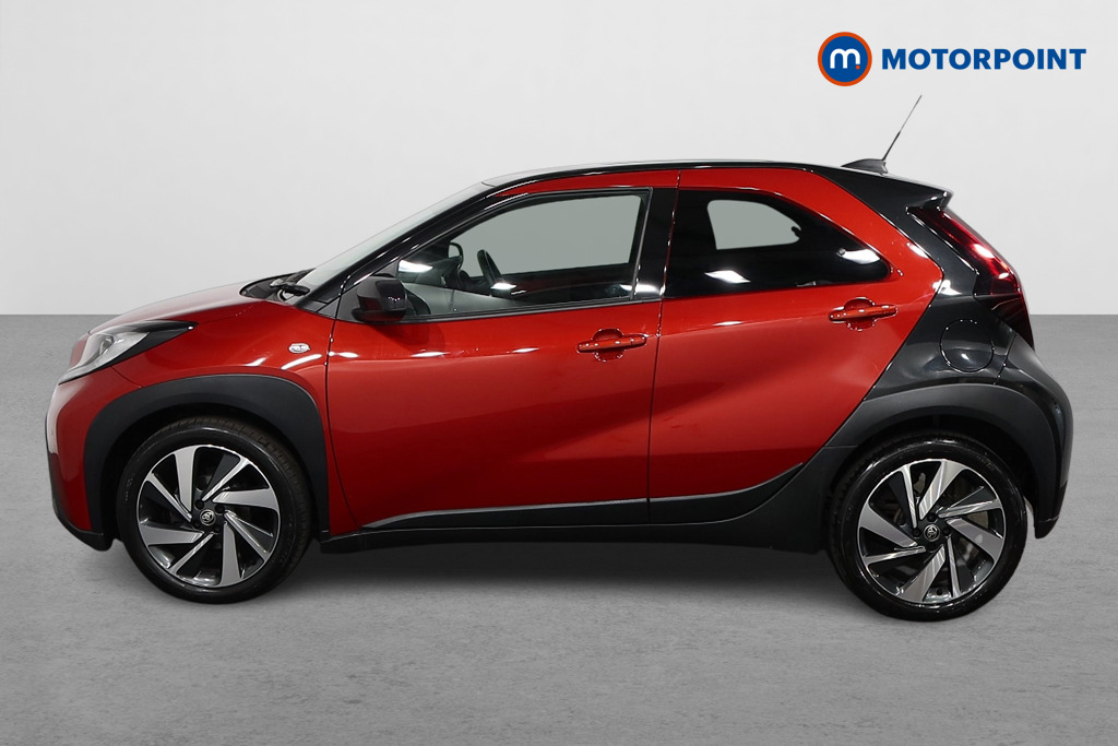 Toyota Aygo X Edge Manual Petrol Hatchback - Stock Number (1580532) - Passenger side