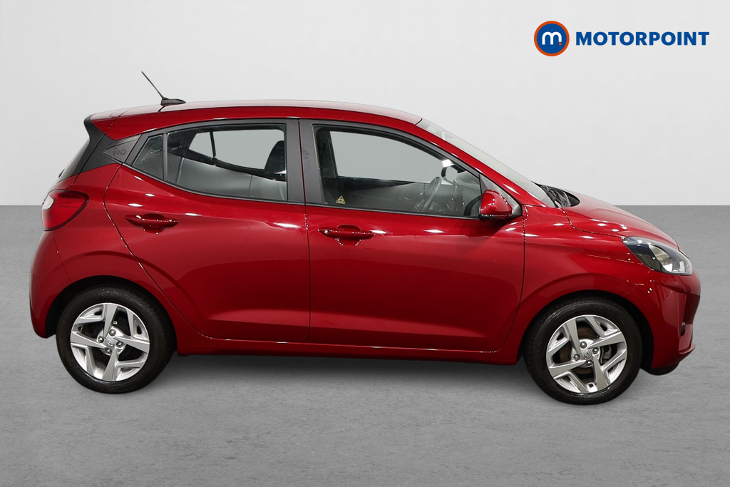 Hyundai I10 Se Connect Automatic Petrol Hatchback - Stock Number (1582906) - Drivers side