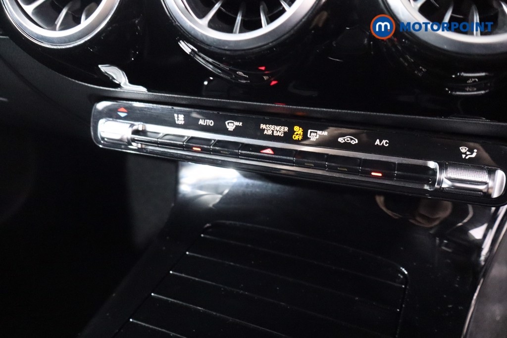 Mercedes-Benz A Class Amg Line Automatic Petrol Hatchback - Stock Number (1584427) - 14th supplementary image