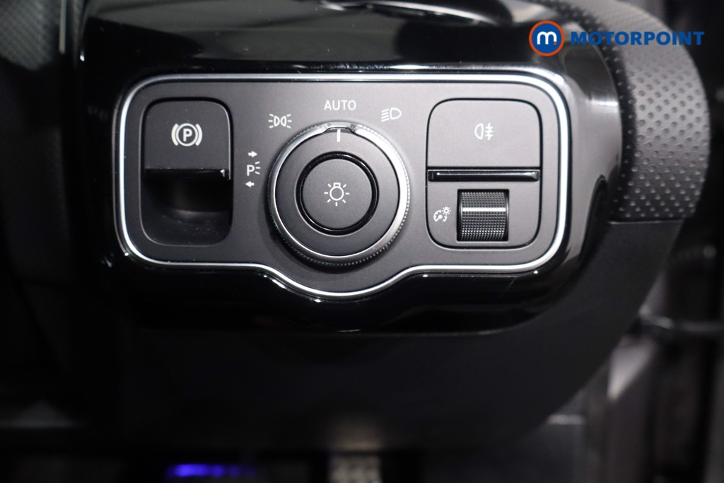 Mercedes-Benz A Class Amg Line Automatic Petrol Hatchback - Stock Number (1584427) - 21st supplementary image