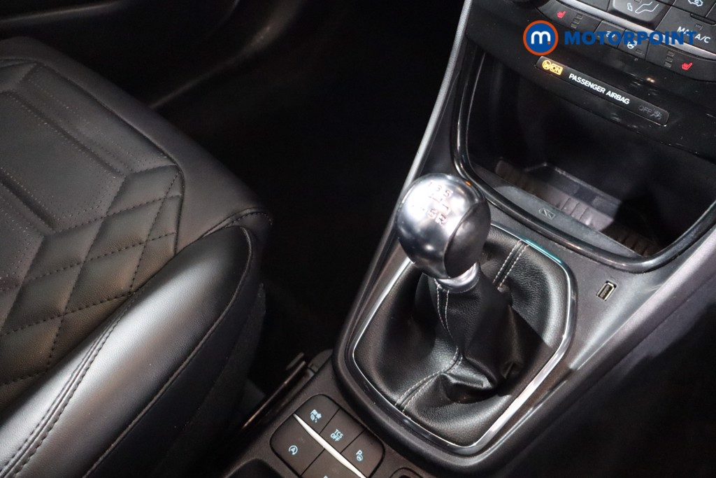 Ford Puma St-Line Vignale Manual Petrol SUV - Stock Number (1584705) - 15th supplementary image