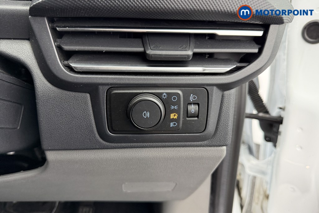 Ford Transit Custom Limited Manual Diesel Panel Van - Stock Number (1556930) - 13th supplementary image