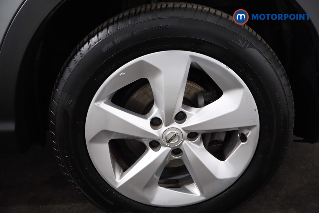 Nissan Qashqai Acenta Premium Manual Diesel SUV - Stock Number (1566485) - 10th supplementary image