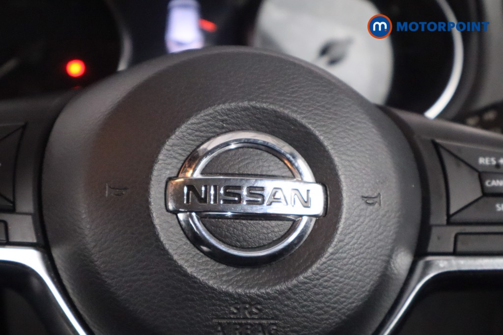 Nissan Qashqai Acenta Premium Manual Diesel SUV - Stock Number (1566485) - 15th supplementary image