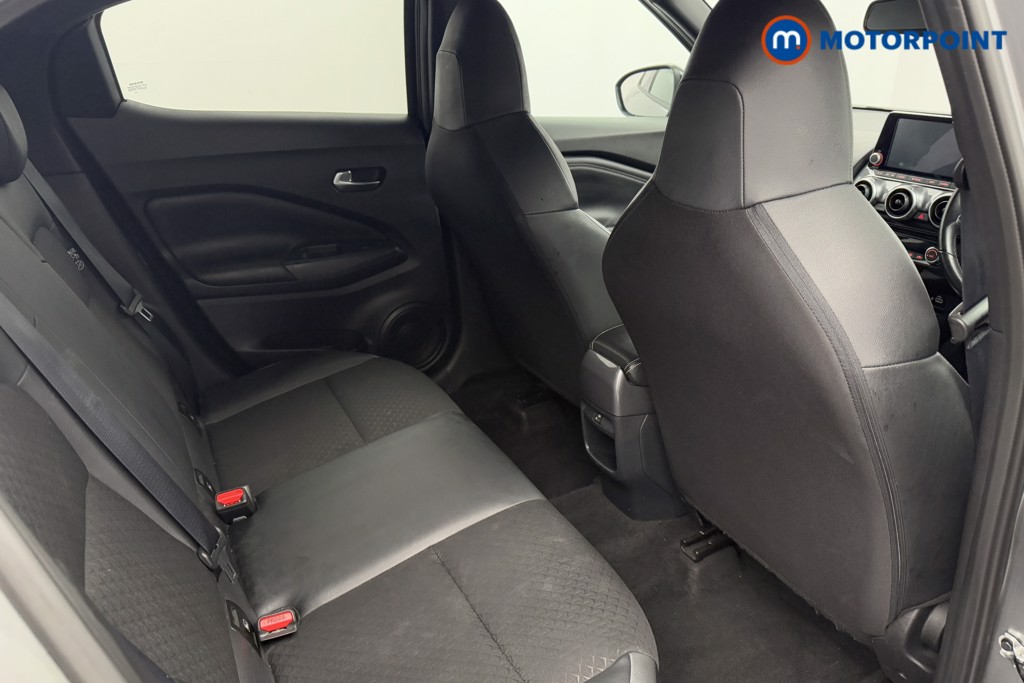 Nissan Juke N-Connecta Manual Petrol SUV - Stock Number (1568041) - 17th supplementary image