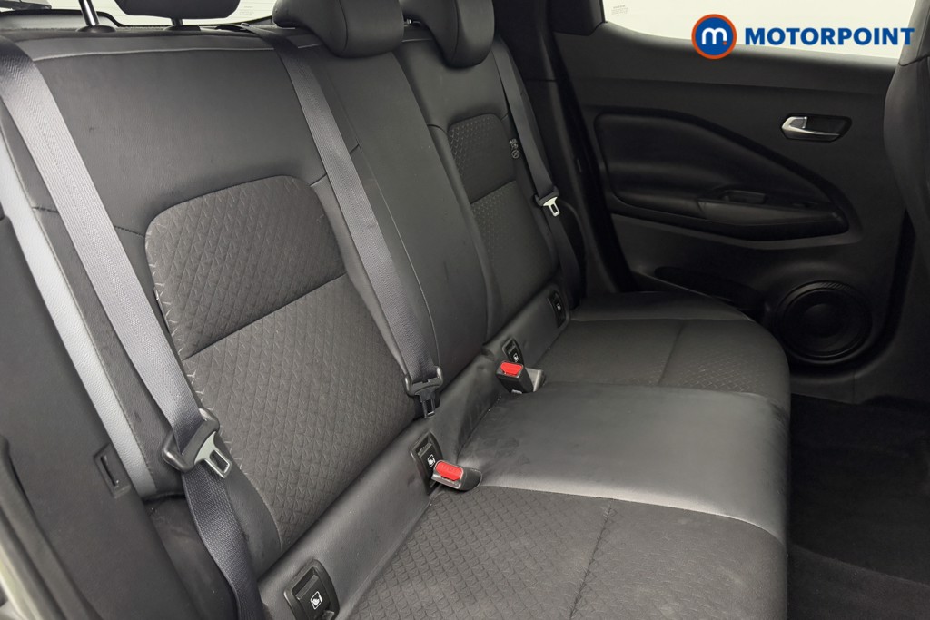 Nissan Juke N-Connecta Manual Petrol SUV - Stock Number (1568041) - 19th supplementary image