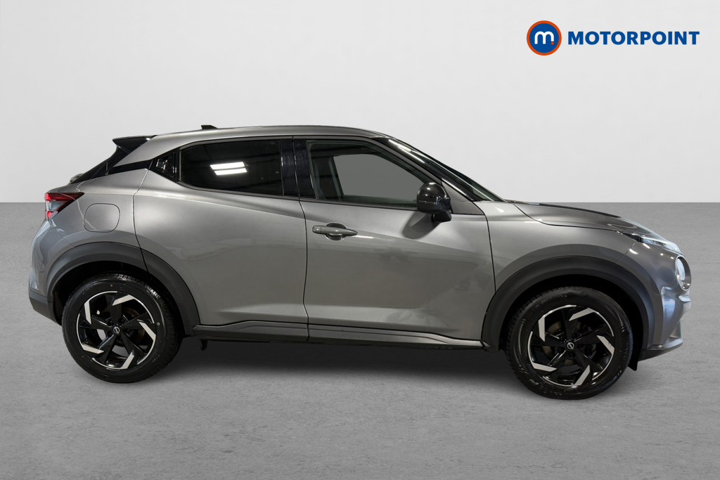 Nissan Juke N-Connecta Manual Petrol SUV - Stock Number (1568041) - Drivers side