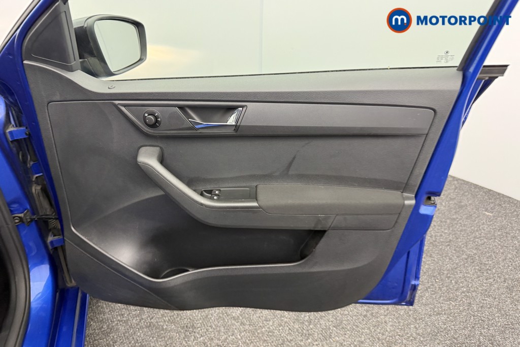 Skoda Fabia Colour Edition Manual Petrol Hatchback - Stock Number (1569071) - 17th supplementary image