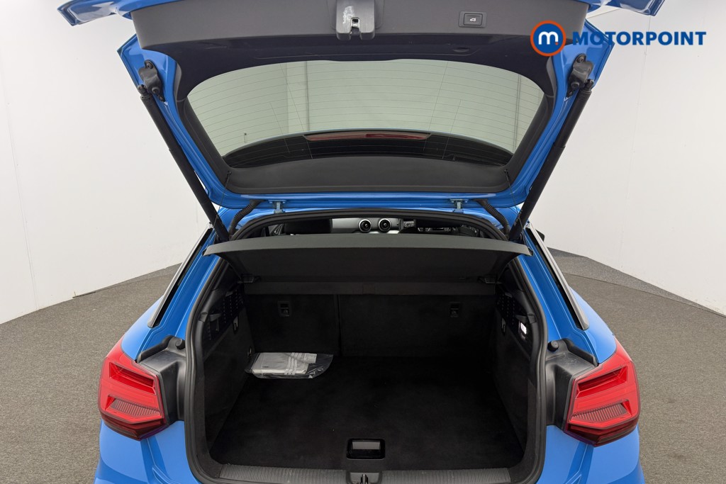 Audi Q2 Black Edition Automatic Petrol SUV - Stock Number (1570150) - 9th supplementary image