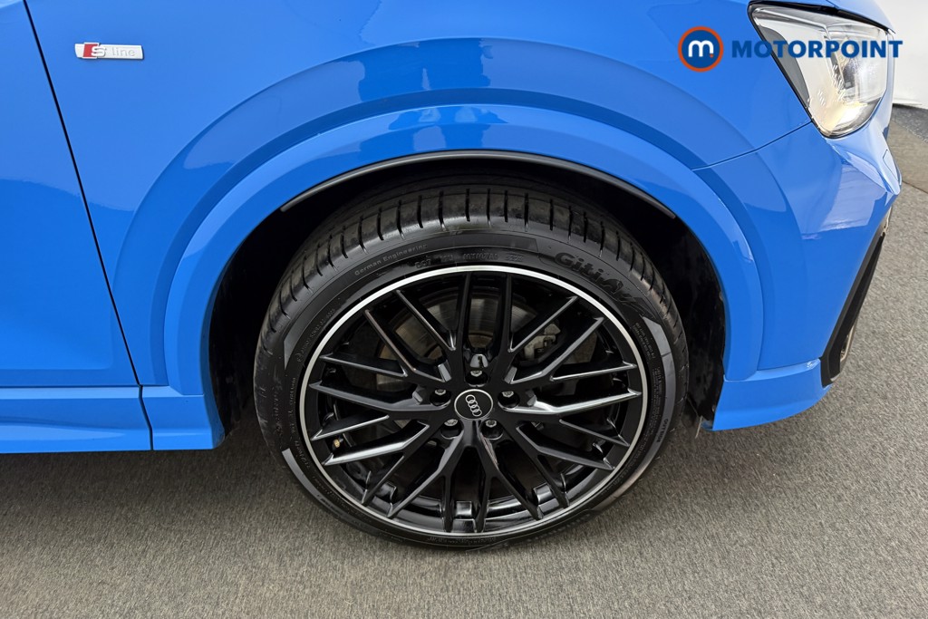 Audi Q2 Black Edition Automatic Petrol SUV - Stock Number (1570150) - 33rd supplementary image