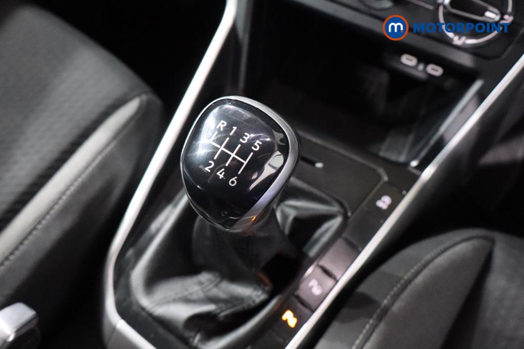 Volkswagen Taigo Life Manual Petrol SUV - Stock Number (1570705) - 5th supplementary image