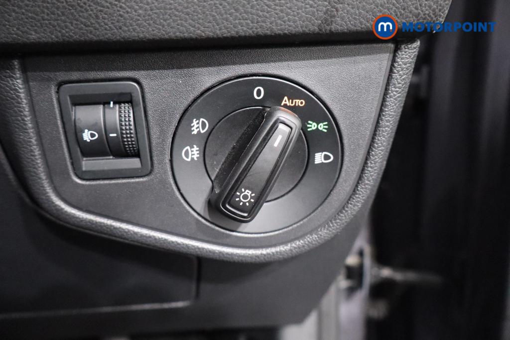 Volkswagen Taigo Life Manual Petrol SUV - Stock Number (1570705) - 9th supplementary image