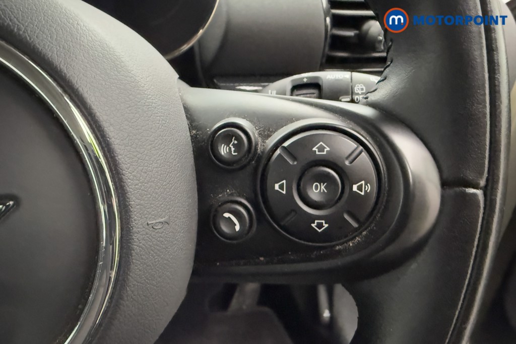 Mini Clubman Cooper Classic Manual Petrol Estate - Stock Number (1572583) - 4th supplementary image