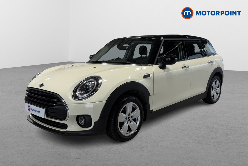Mini Clubman Cooper Classic Manual Petrol Estate - Stock Number (1572583) - Passenger side front corner