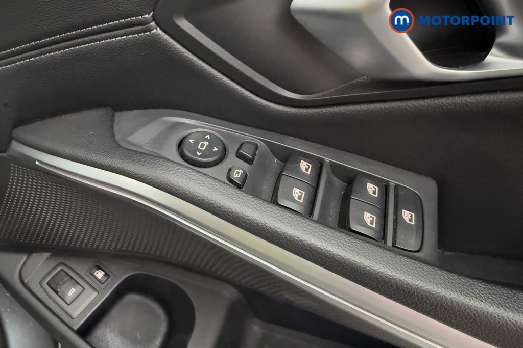 BMW 3 Series M Sport Automatic Petrol Plug-In Hybrid Estate - Stock Number (1572907) - 19th supplementary image