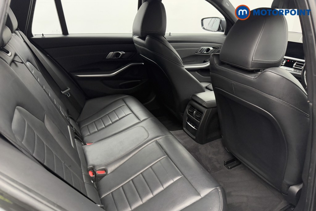 BMW 3 Series M Sport Automatic Petrol Plug-In Hybrid Estate - Stock Number (1572907) - 24th supplementary image