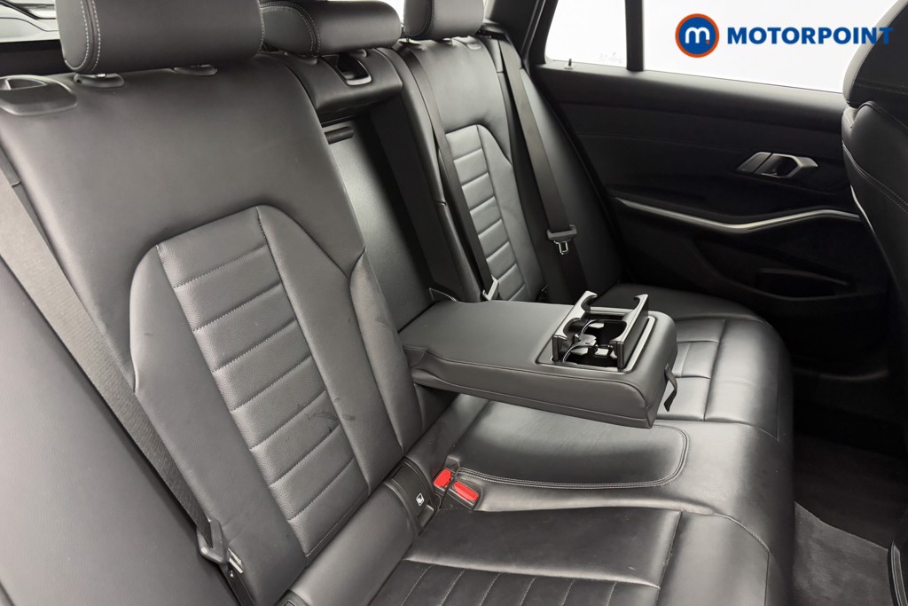 BMW 3 Series M Sport Automatic Petrol Plug-In Hybrid Estate - Stock Number (1572907) - 27th supplementary image