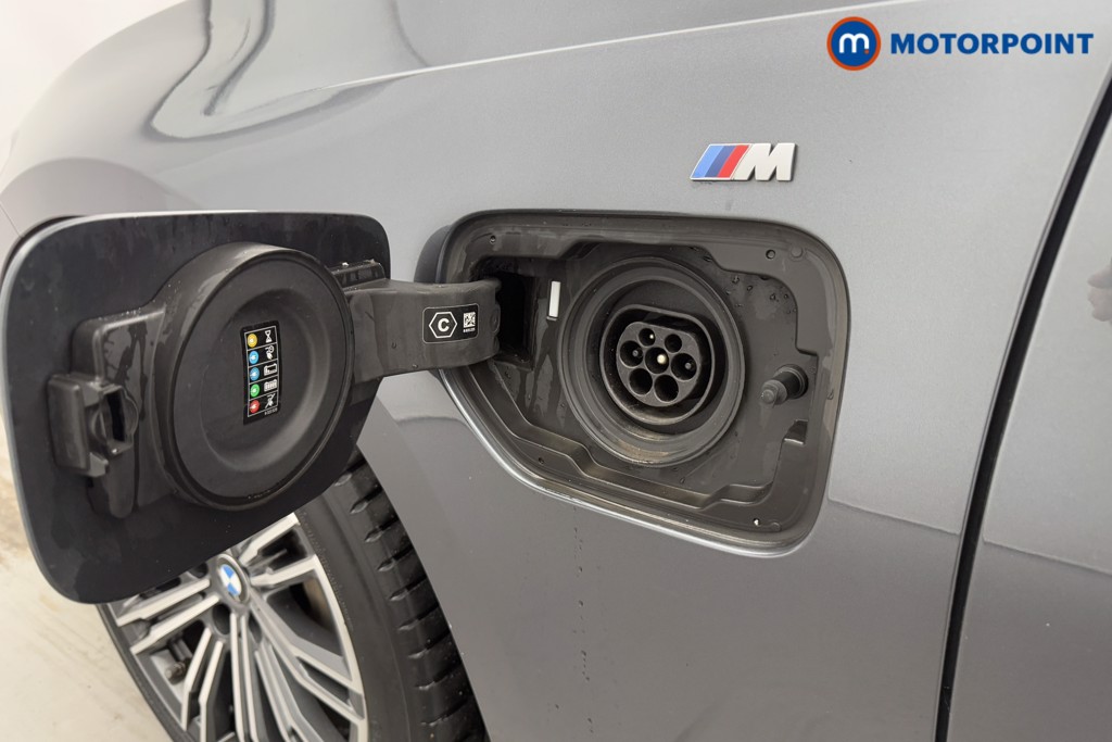 BMW 3 Series M Sport Automatic Petrol Plug-In Hybrid Estate - Stock Number (1572907) - 36th supplementary image