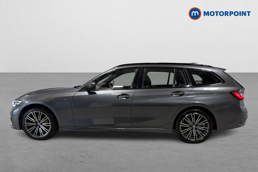 BMW 3 Series M Sport Automatic Petrol Plug-In Hybrid Estate - Stock Number (1572907) - Passenger side