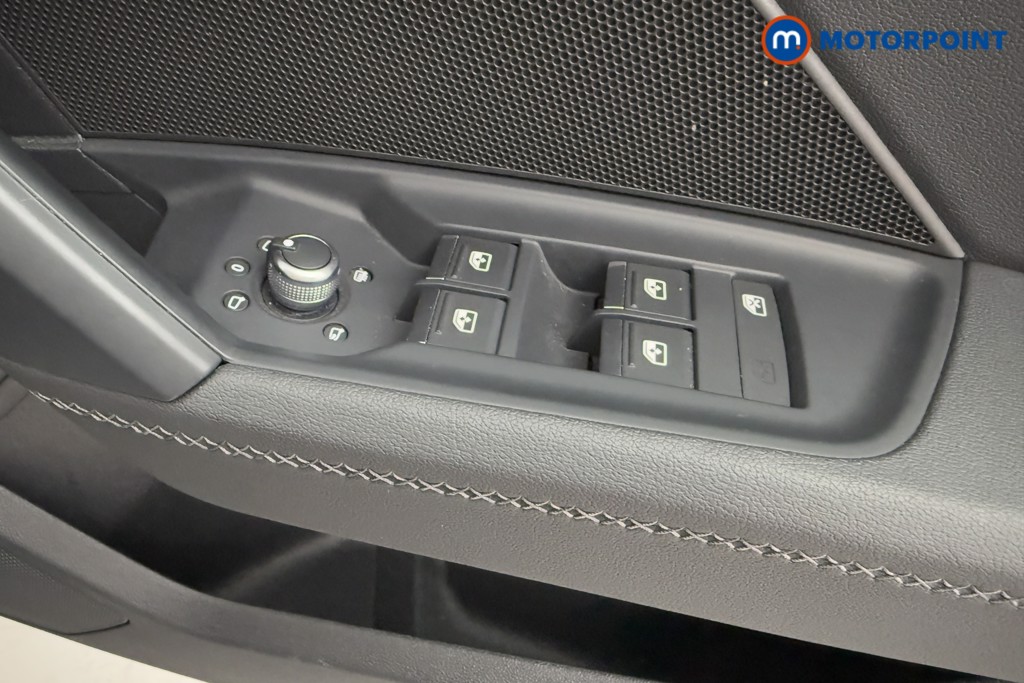 Audi A3 S Line Automatic Petrol Plug-In Hybrid Hatchback - Stock Number (1574339) - 19th supplementary image