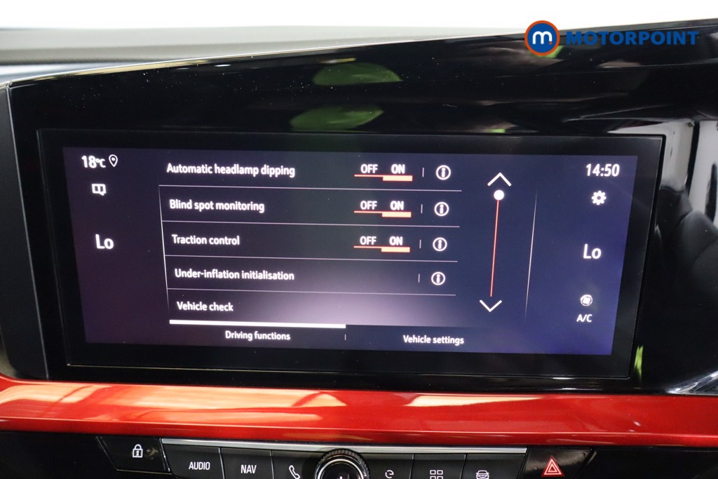 Vauxhall Mokka Sri Premium Automatic Electric SUV - Stock Number (1574526) - 9th supplementary image